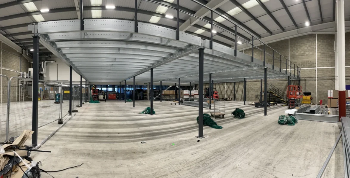 Mezzanine floor installation